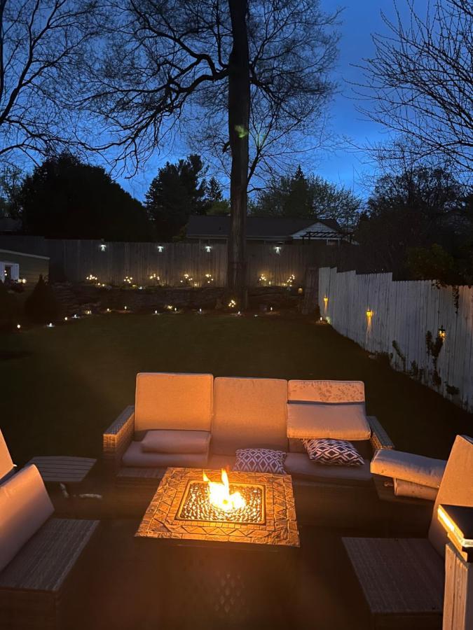 Cozy Cape Cod Villa Grand Rapids Exterior photo